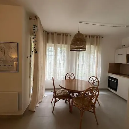 Apartment Wish 5 Min Parking
